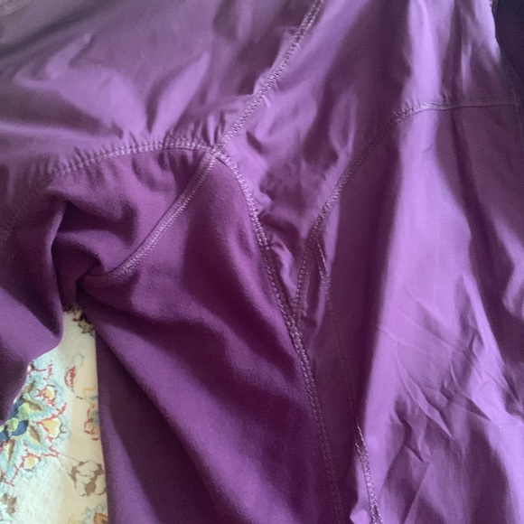 Lululemon jacket - Picture 5 of 17